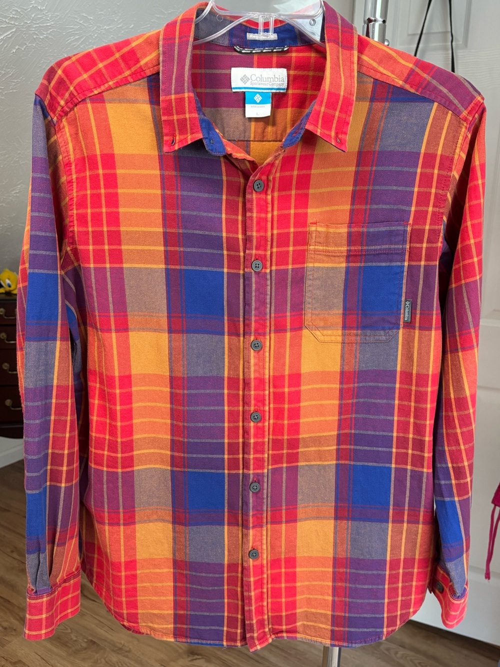 Plaid button down camp shirt, sunset colors. Columbia Regular Fit size large